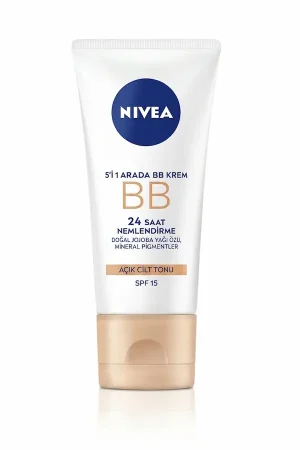 بی بی کرم ضد آفتاب و مرطوب کننده نیوا با SPF15