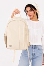 کوله پشتی اسپرت ضد آب یونیسکس مدل Superbag کرمی